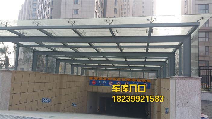 空降门